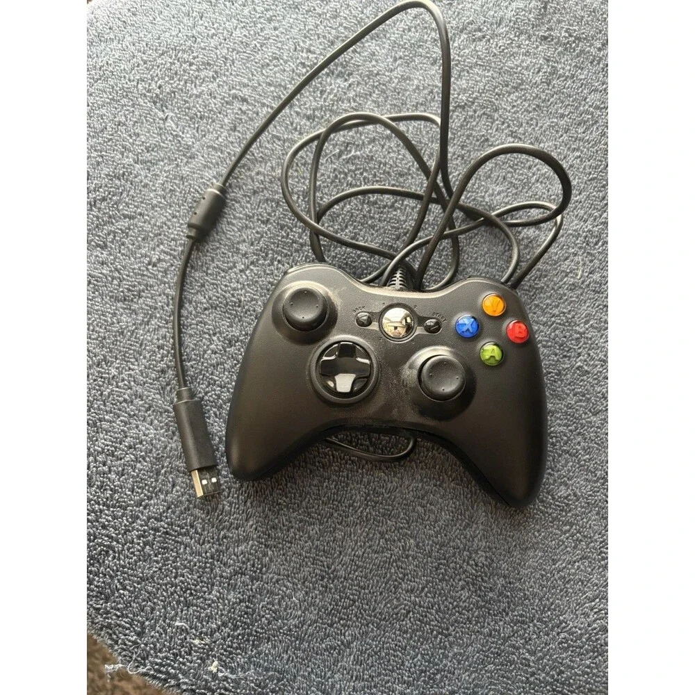 X Box 360 Wired Controller With Attached USB Cable